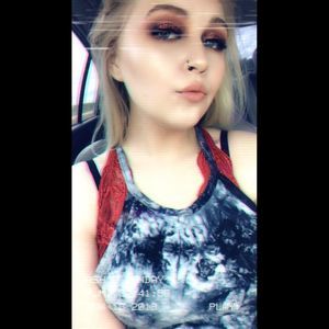 Meet your Posher, Ashley